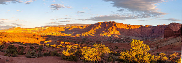 Capitol Reef - Panorama Point at sunrise